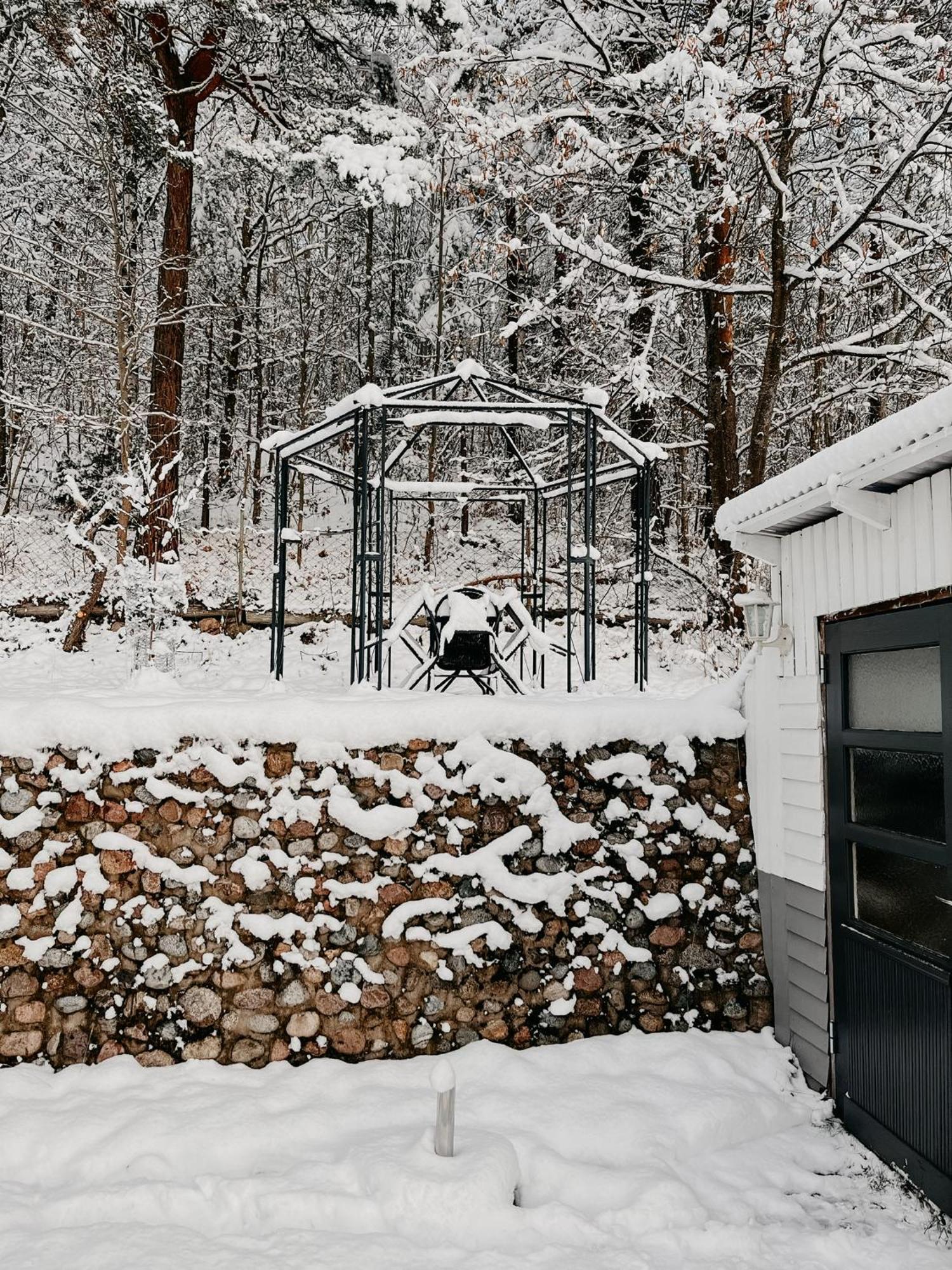 Charming House With Wood Stove Near Lake Virserum 外观 照片